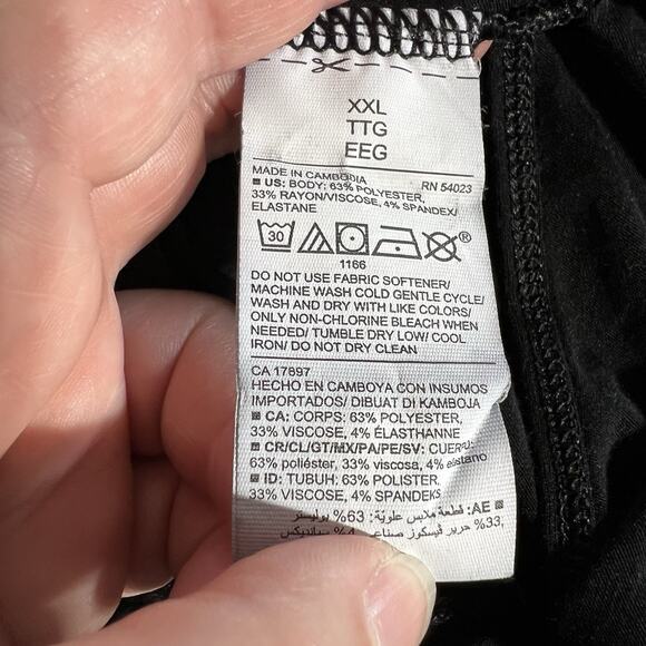 Old Navy Active Womens T Shirt Top Pullover Keyhole Back Long Sleeve Black XXL - Picture 9 of 9